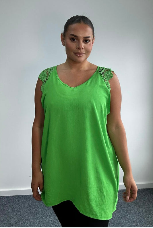 Lia - Green
